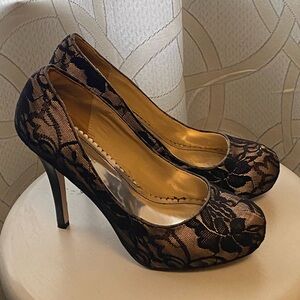 Lace Heels Stiletto Pump Sz 8. Very Pretty Heels!!!